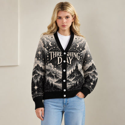 Fourth Wing cardigan Threshing Day moonlit dragon mountain black gray knit - view 7
